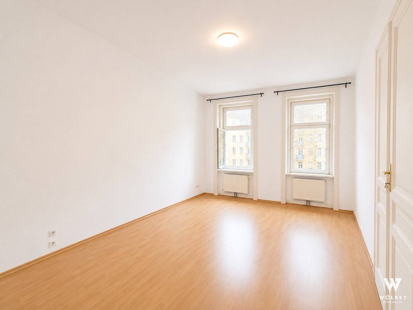 Döblinger old building charm: 60 m² with generous room layout | Q19 | U4