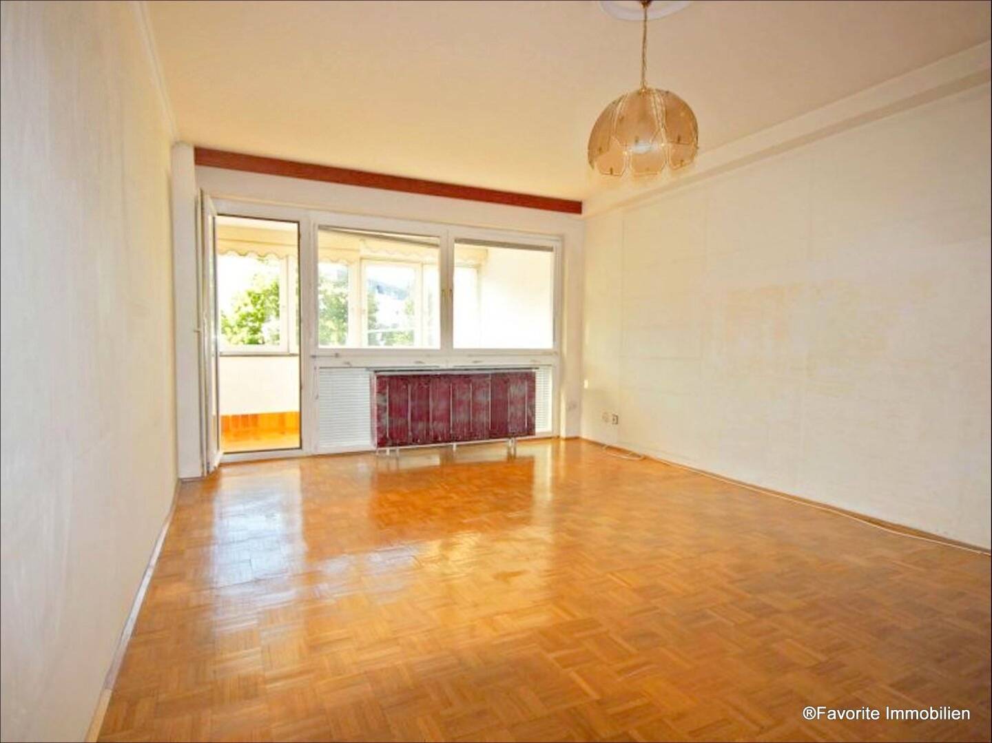 Charmante &amp; zentral begehbare 2-Zi-Whg mit Loggia in 1230 Wien – Top Lage im 23. Bezirk!