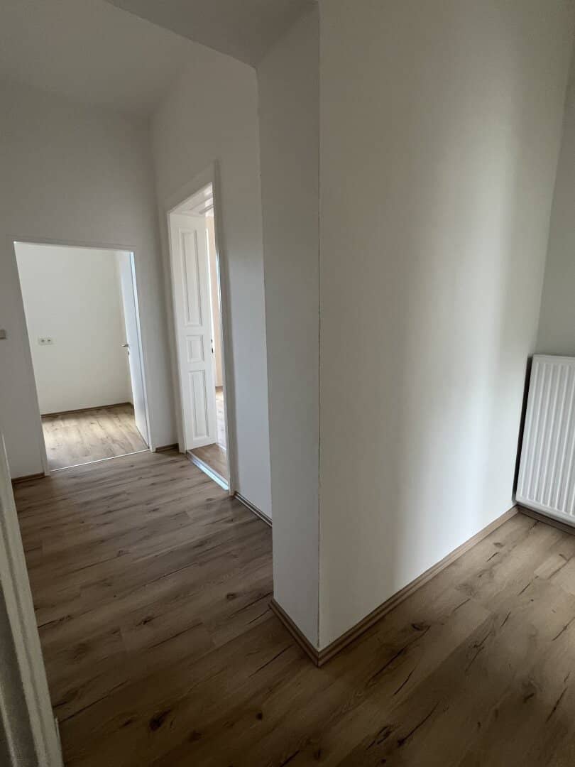Gleisdorf-Zentrum: sanierter Altbau - günstig - ab sofort - mit Einbauküche - PAUSCHALMIETE