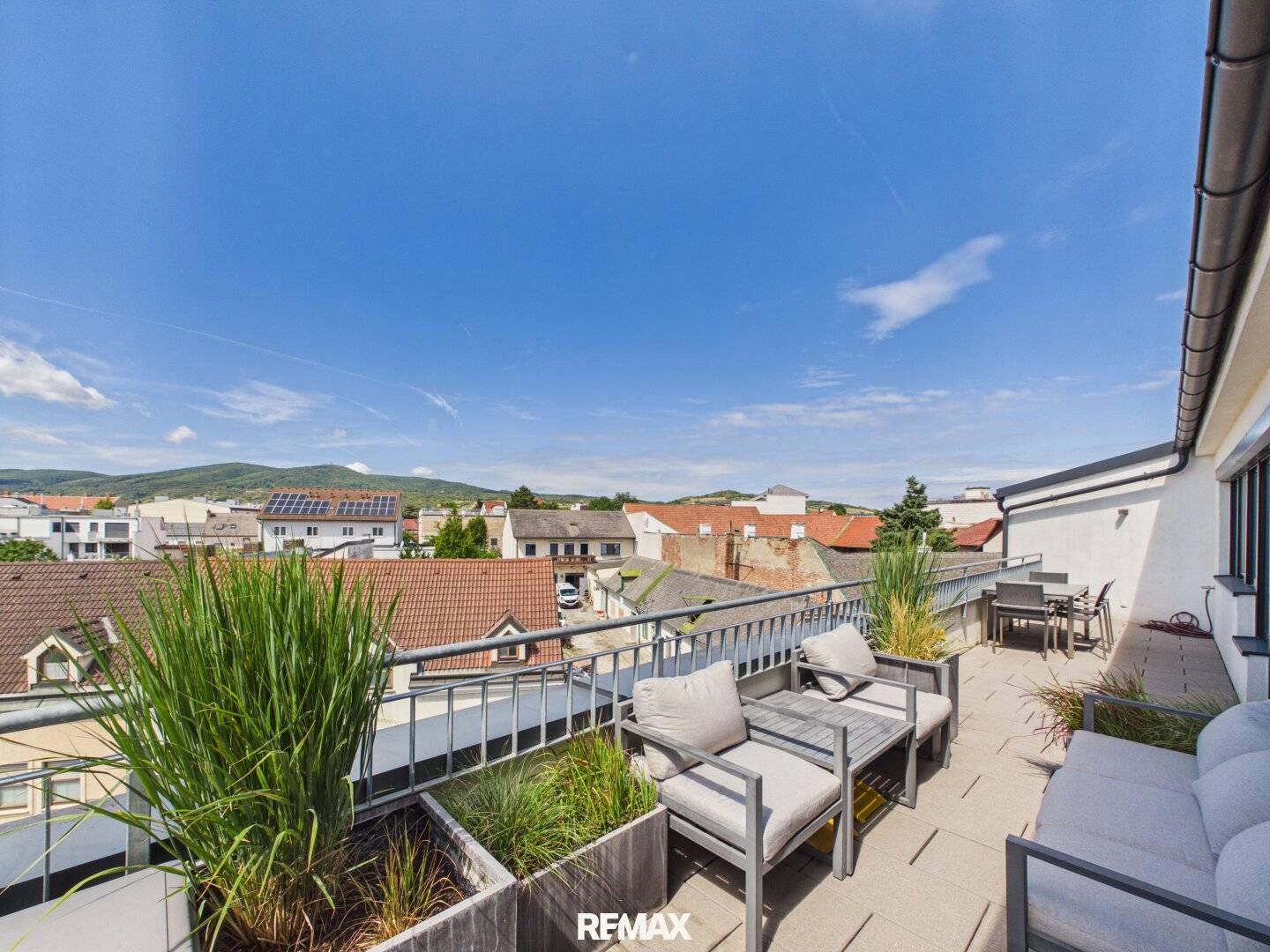 Beautiful 4-room top floor apartment in the center of Guntramsdorf