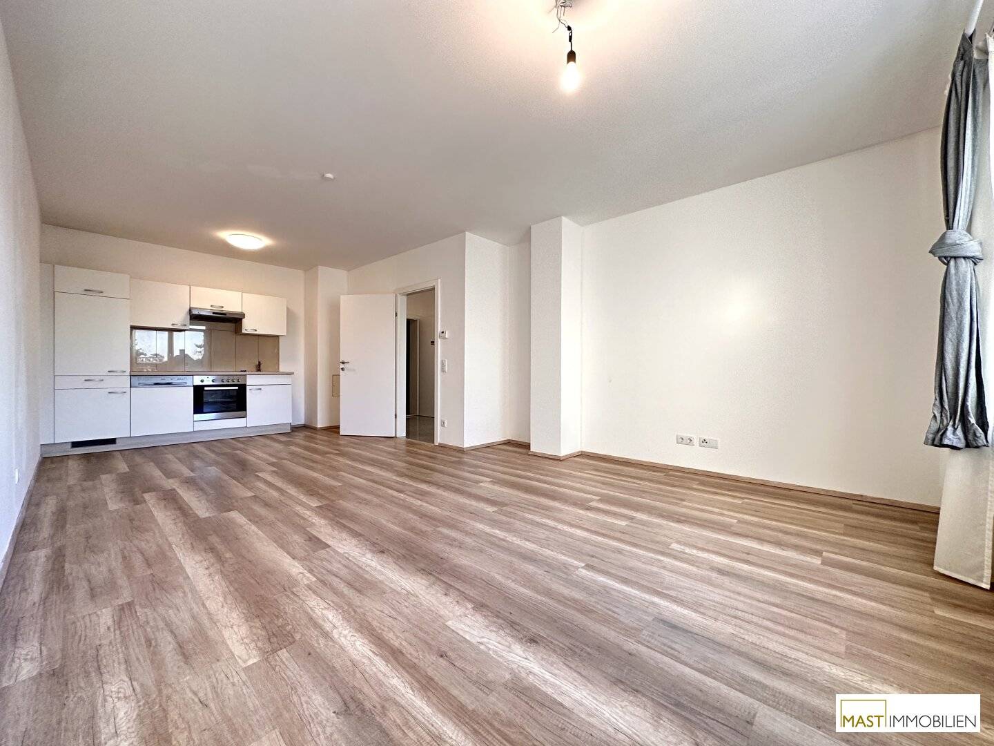 Optimal aufgeteilte 2 - Zimmer Wohnung inkl. Küche und Balkon direkt in Korneuburg