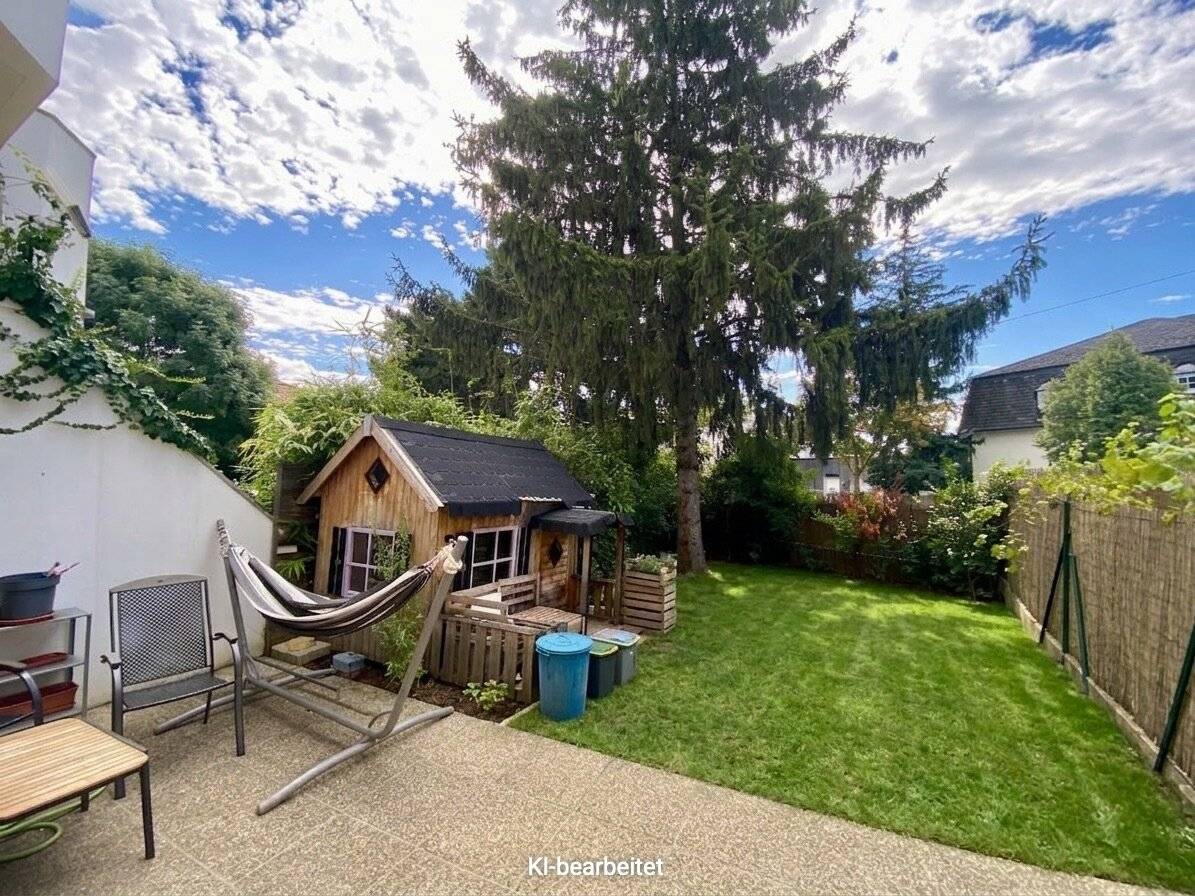 Reihenhaus mit Terrasse, Eigengarten, Keller, Garage - 4 Schlafzimmer