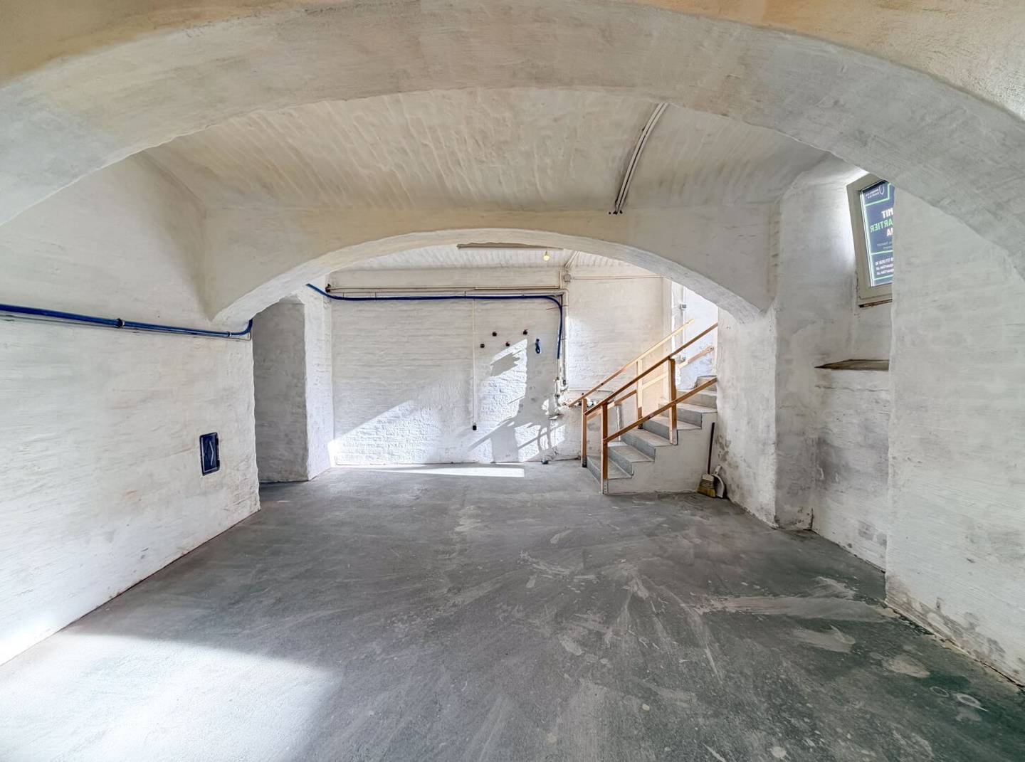 Commission-free Hannovermarkt, Wallensteinstraße storage with 46,51 m² usable area and street access for rent