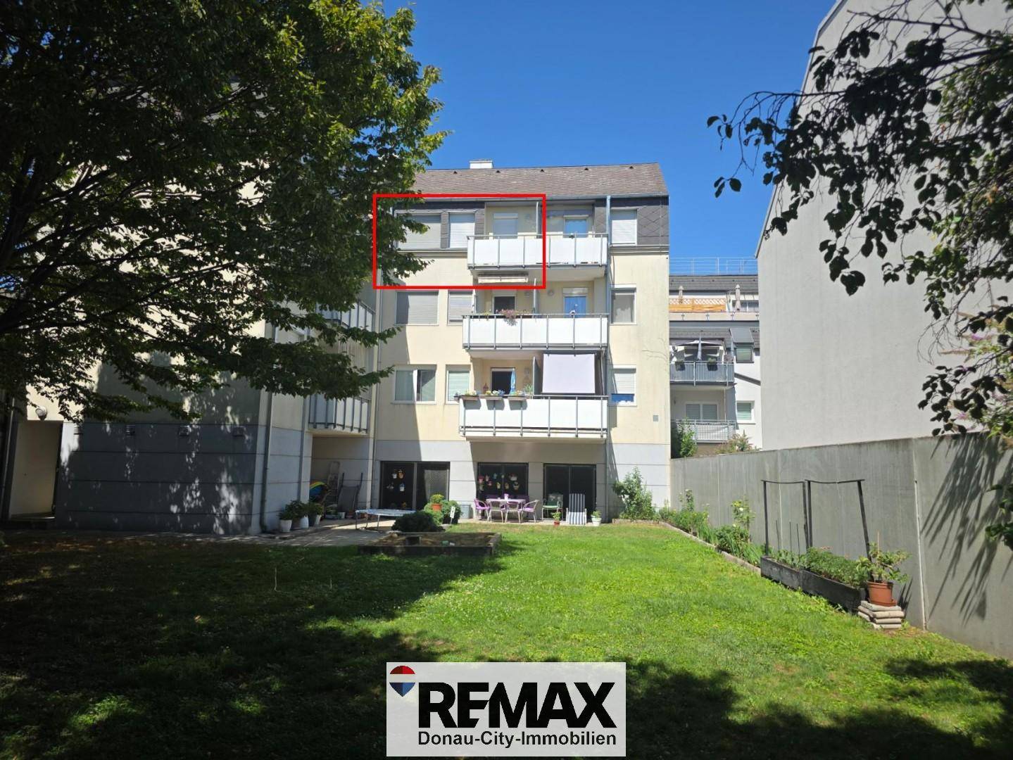 Dachgeschosswohnung mit südlichem Balkon und Tiefgarage