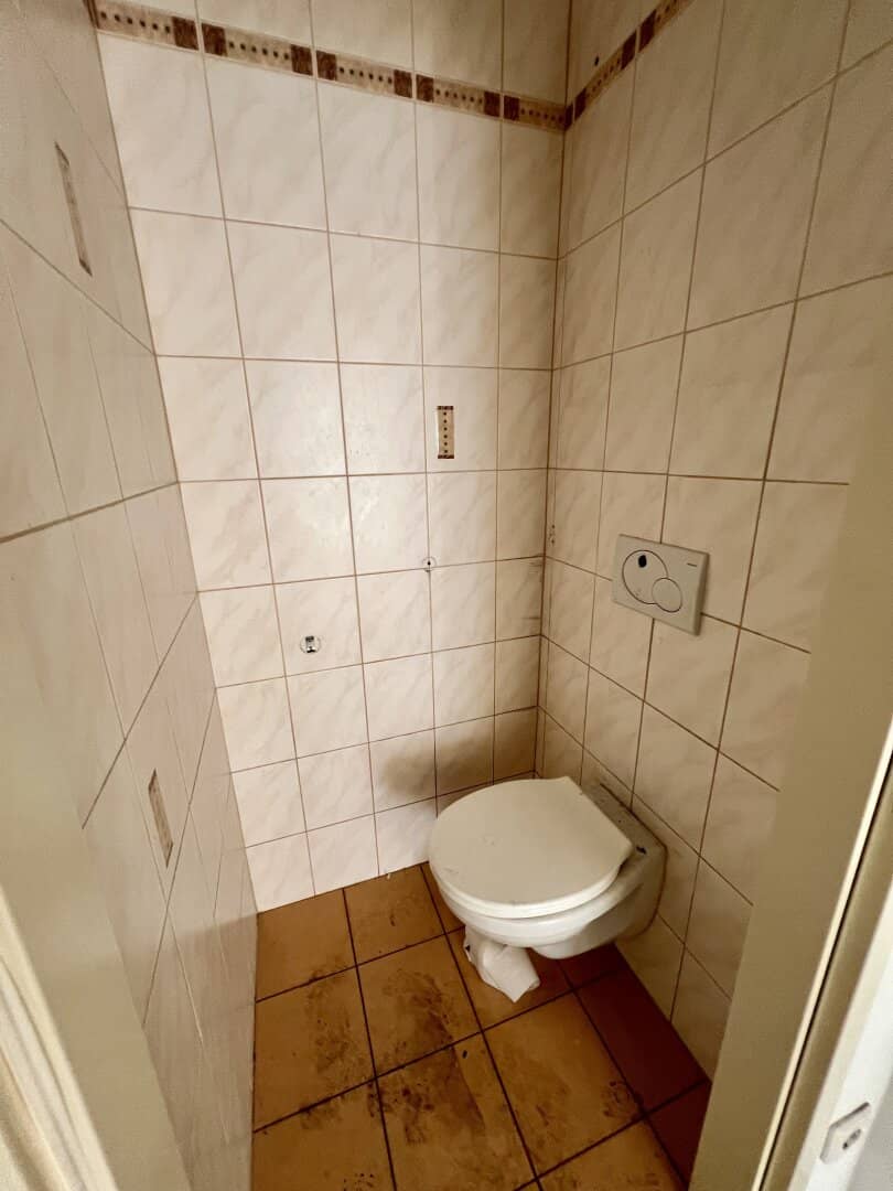 2,5 Zimmer - WG-Hit mit Balkonmöglichkeit in 1160 Wien - Airbnb-Möglich!