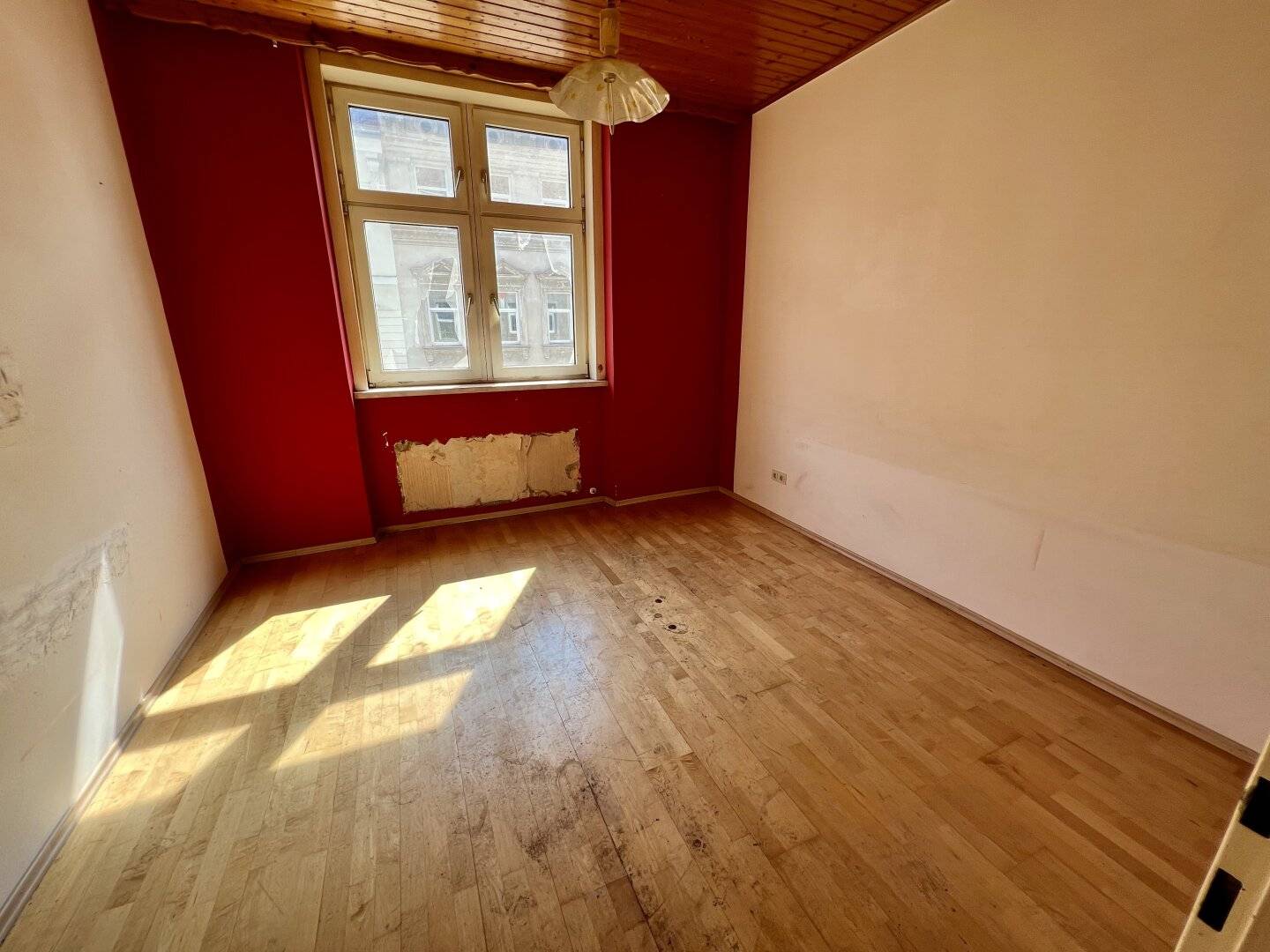 2,5 Zimmer - WG-Hit mit Balkonmöglichkeit in 1160 Wien - Airbnb-Möglich!