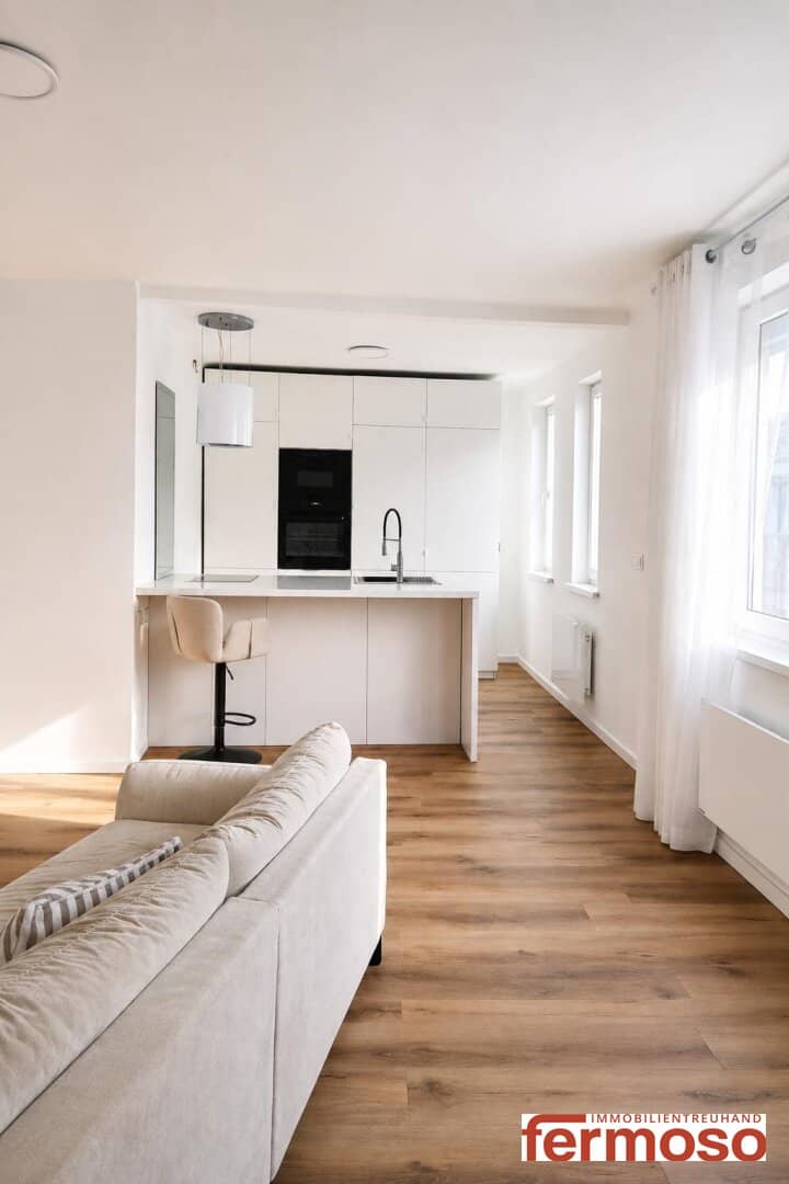 LIVING IN FASANVIERTEL – 100 m² | 4 Rooms | Renovated 2024