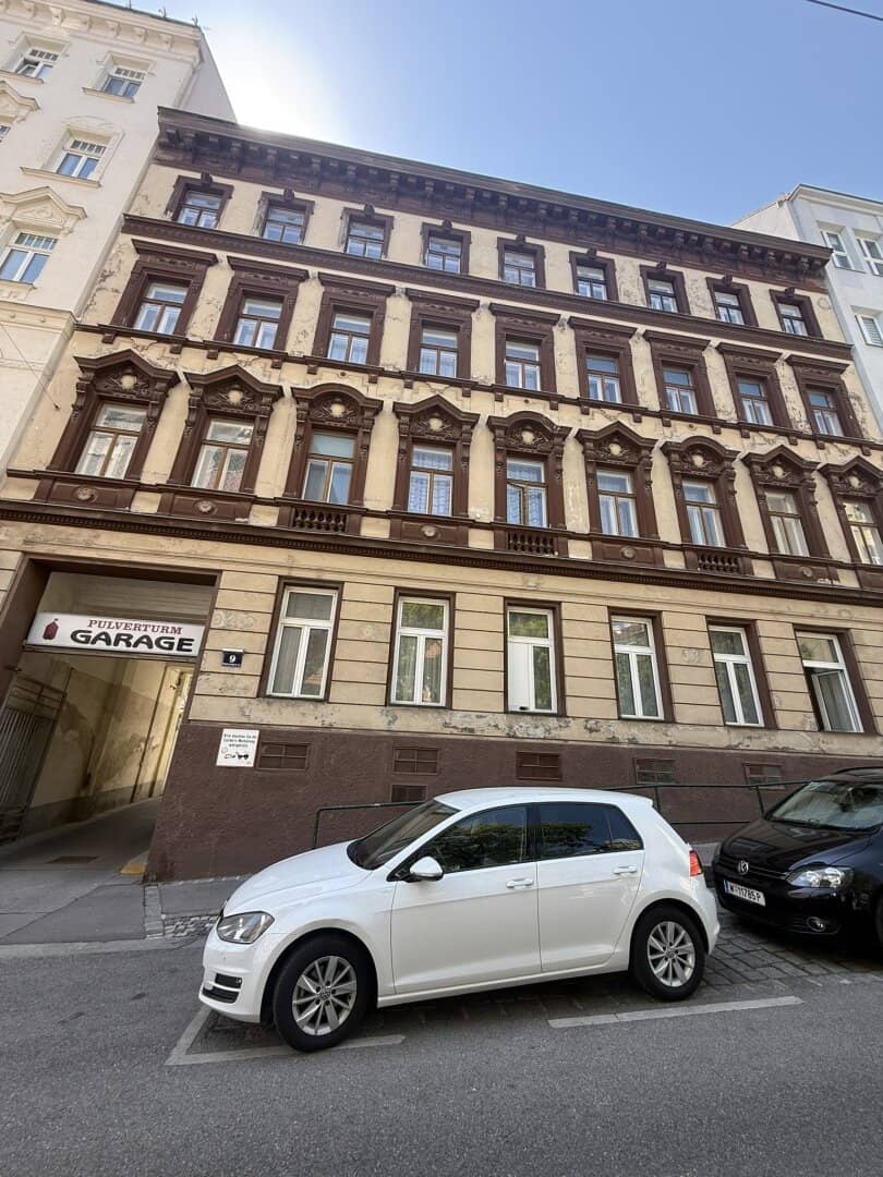 Tiefgaragenstellplatz in der Pulverturmgasse 9, 1090 Wien