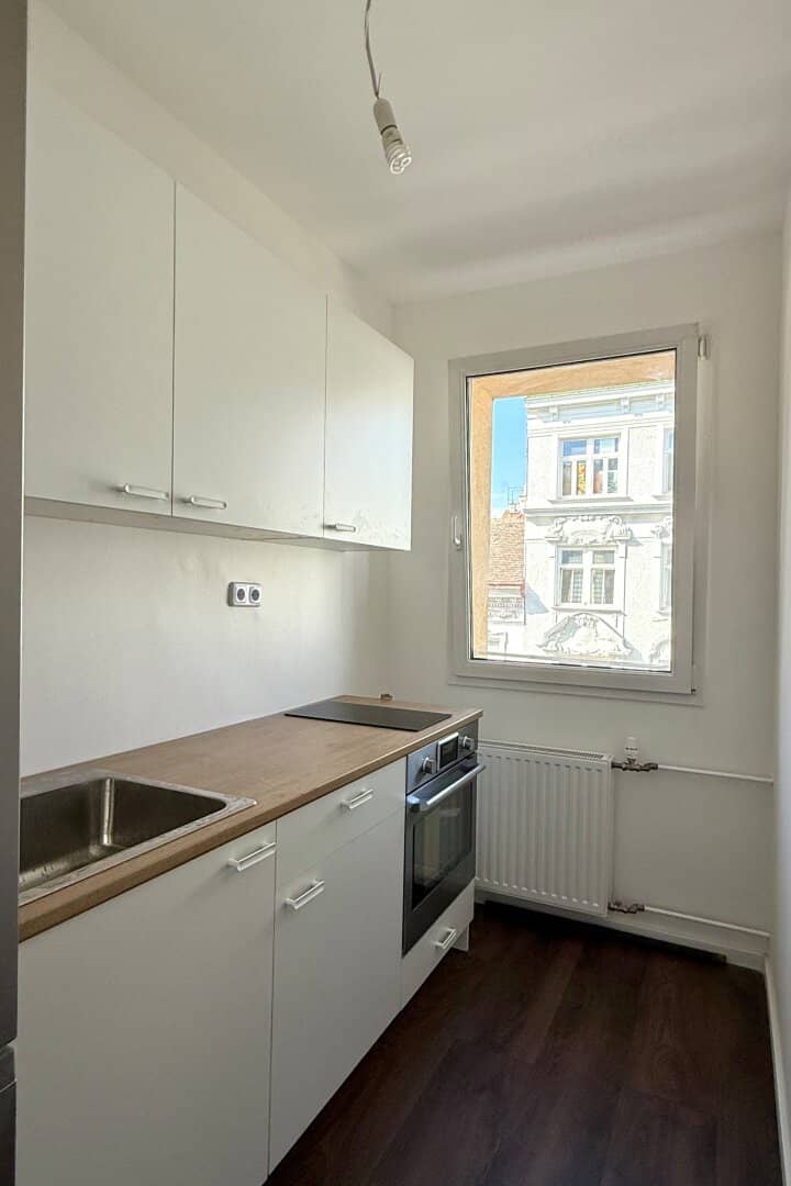 Newly renovated 38 m² new building apartment near U3 Ottakring