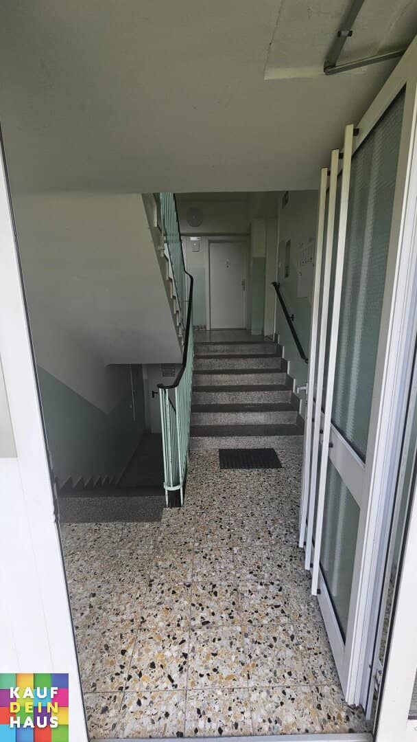 3-room cooperative apartment first occupancy after renovation next to Fröschnitzbach and railway line