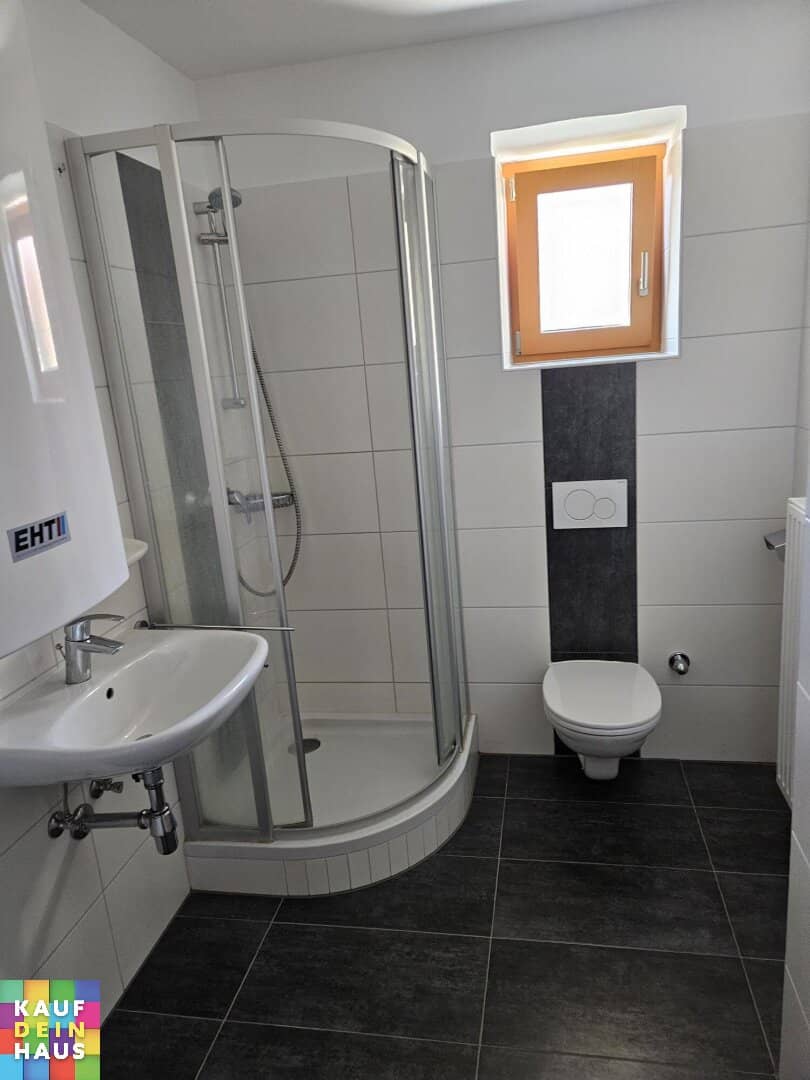PROVISIONSFREIE 3 ZIMMERWOHNUNG