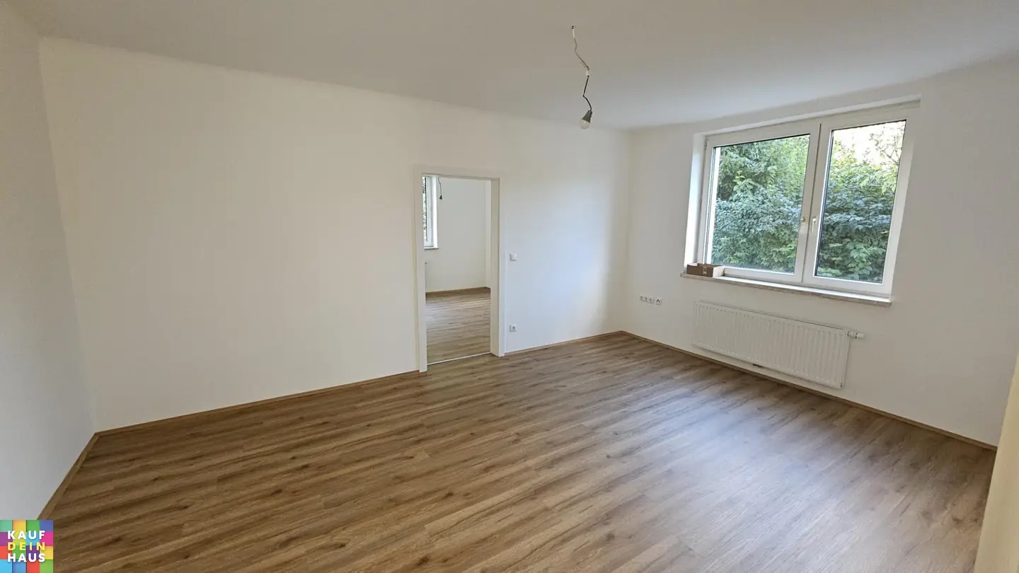 ERSTBEZUG NACH SANIERUNG! AKTION 2 MONATE MIETFREI!