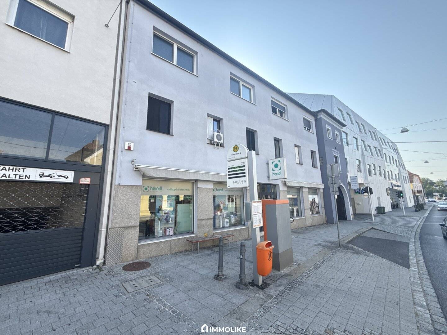 Attraktive Investmentchance in Linz – parifiziertes Zinshaus mit 4 Wohnungen, Gewerbeeinheit, laufenden Mieteinnahmen, 5 Stellplätzen &amp; Einzelabverkaufspotenzial