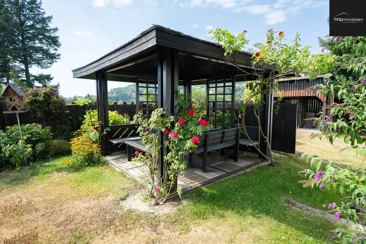 Spacious single-family house near Pöstlingberg with view