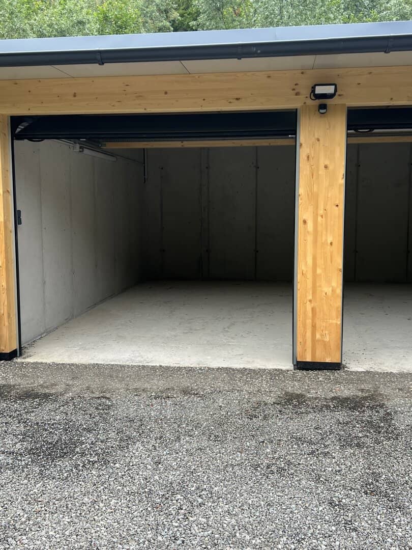Garages on the outskirts of Gleisdorf, new, available immediately, very good location
