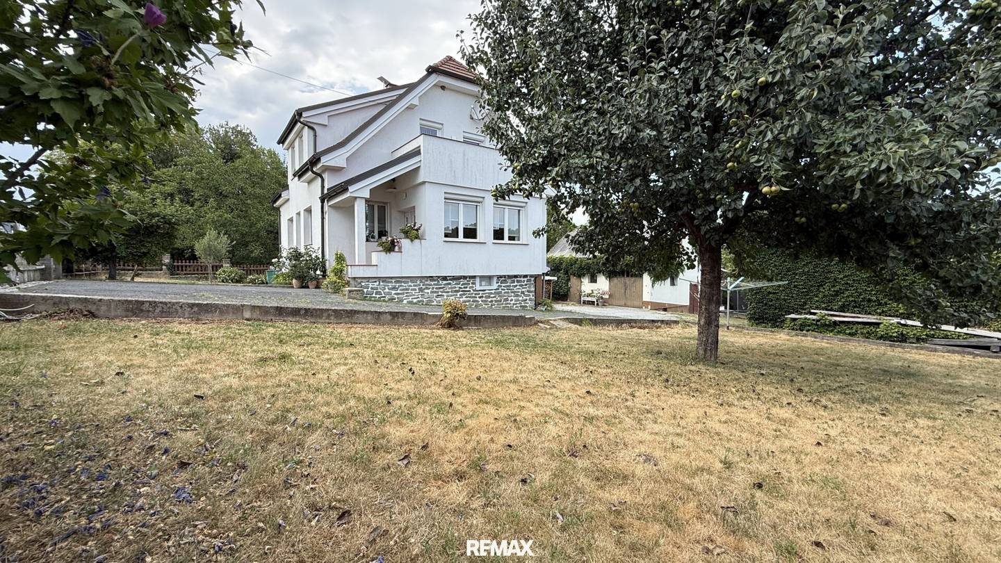 Liebevoll renoviertes Einfamilienhaus in traumhafter Aussichtslage im Südburgenland