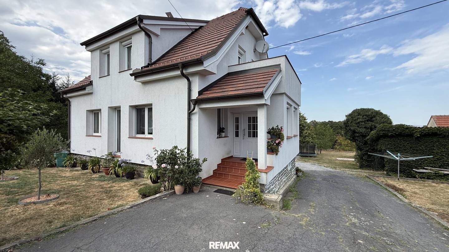 Liebevoll renoviertes Einfamilienhaus in traumhafter Aussichtslage im Südburgenland