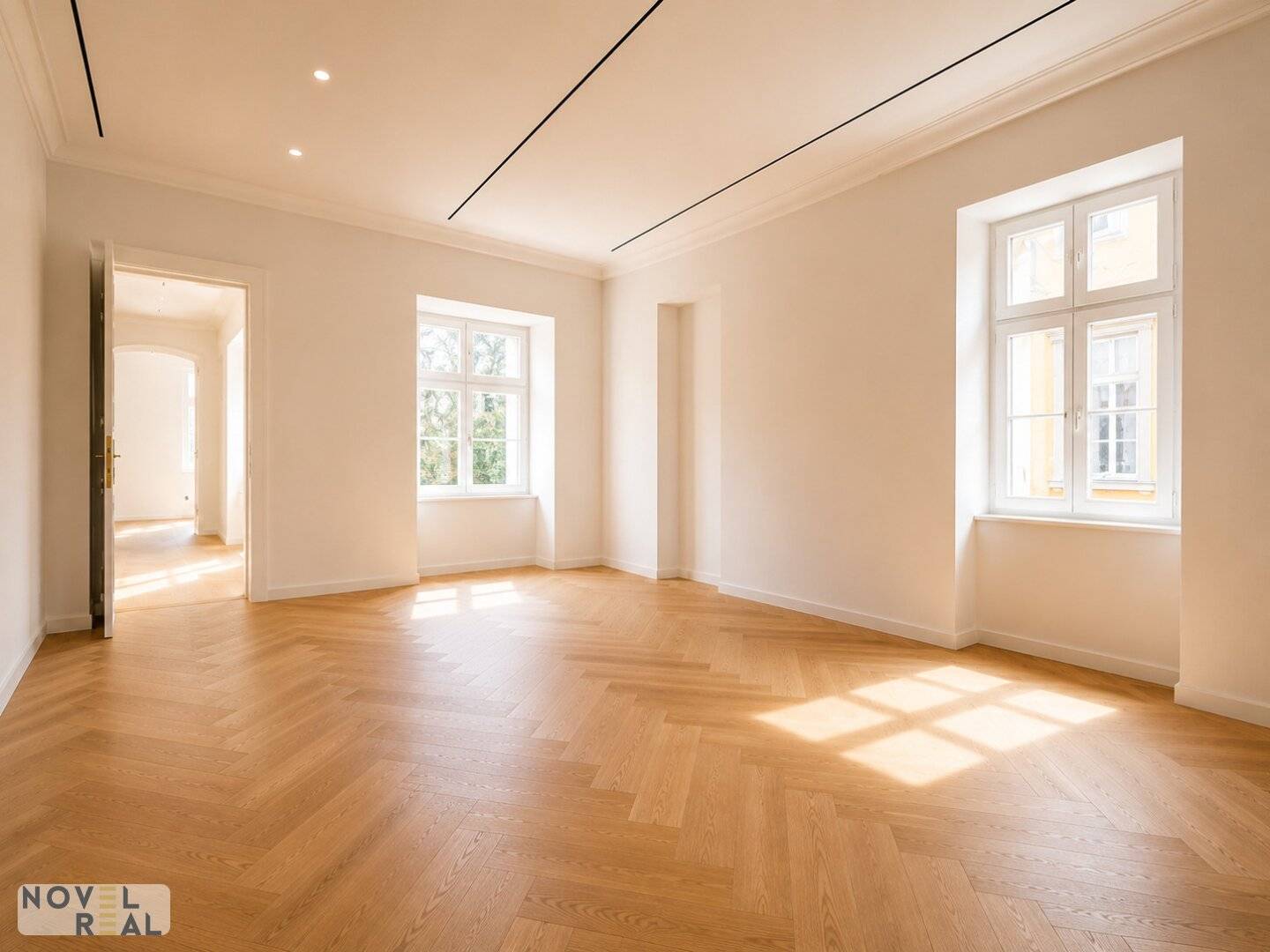 Exclusive elegance in top location: Fully renovated luxury apartment with 4 rooms and 3 bathrooms