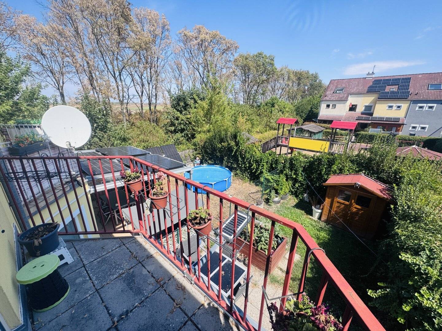 Well-kept terraced house with 4 rooms, garden, terrace and parking space, ideal for families