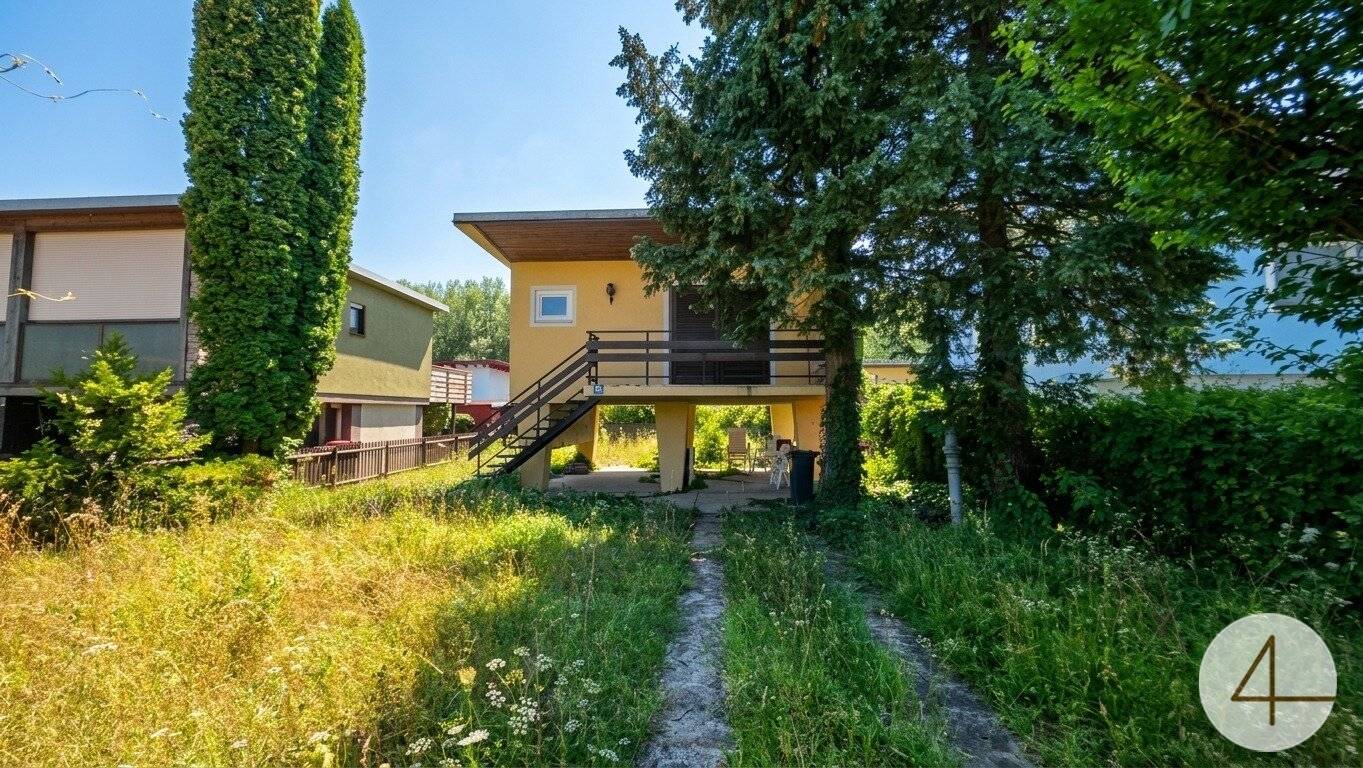 Direkt am Donaustrom: Charmantes Ferienhaus mit Terrasse – ganzjährig bewohnbar