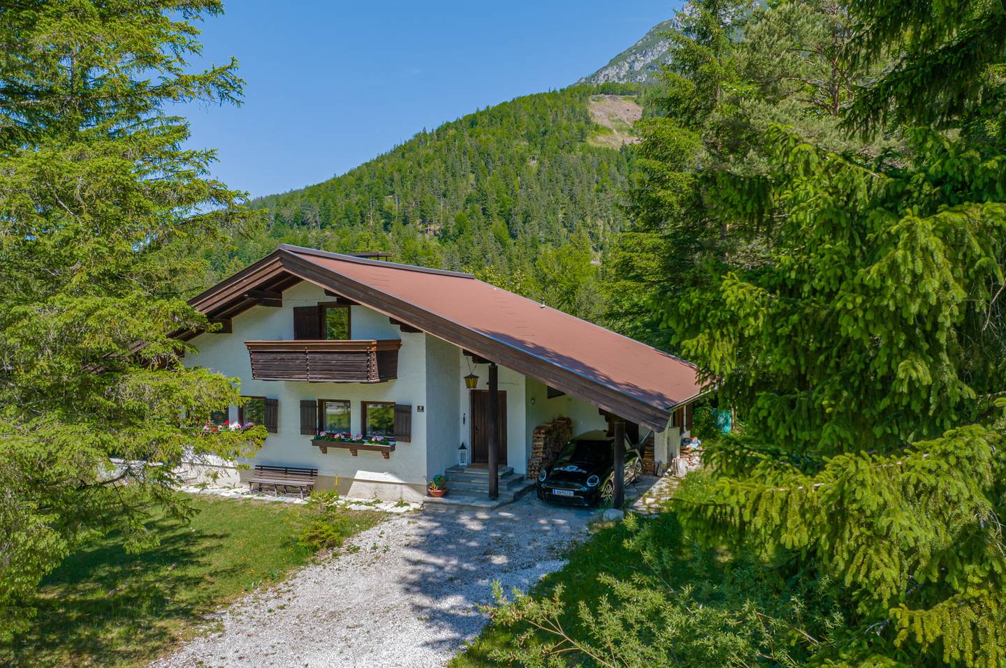 Approved holiday residence with fireplace in tranquil setting Ferienwohnung
