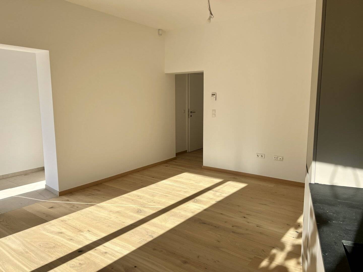 Sonnige 2-Zimmer-Wohnung mit Freifläche – Ihr neues Zuhause im Ortszentrum