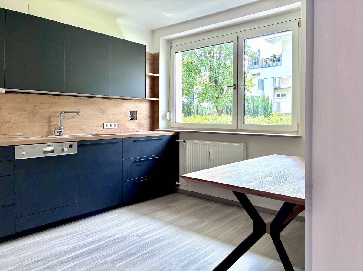 Helle Erdgeschosswohnung in zentraler Lage mit Gemeinschaftsgarten