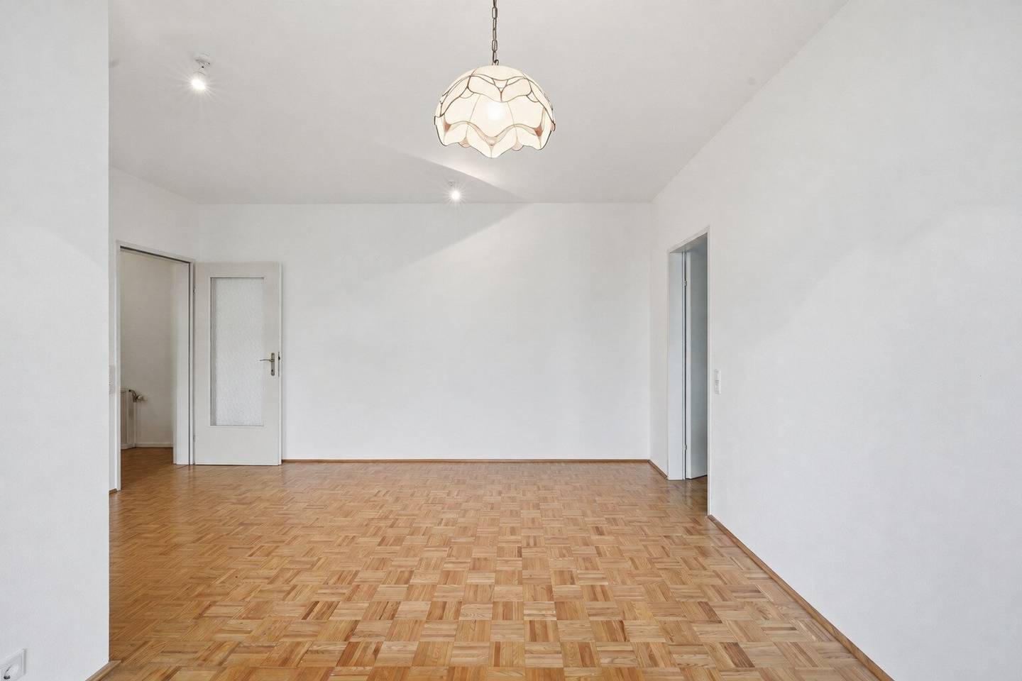 wunderschöne 2-Zimmer Gartenwohnung im Keferfeld