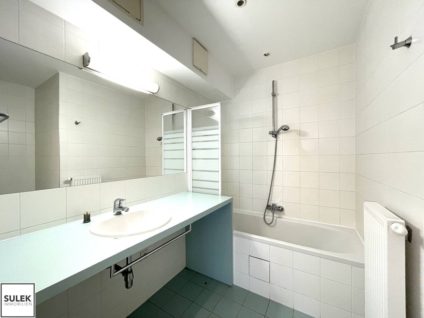 ruhige 2-Zimmer Neubauwohnung mit Terrasse in beliebter Lage // Kaiserstraße 68 // ab Mitte Oktober