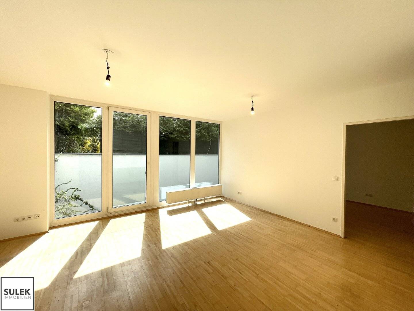 ruhige 2-Zimmer Neubauwohnung mit Terrasse in beliebter Lage // Kaiserstraße 68 // ab Mitte Oktober
