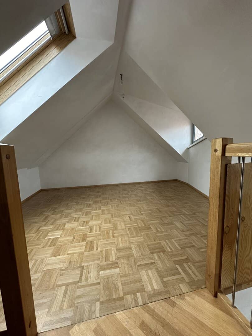 Helle 2-Zimmerwohnung mit Galerie in zentraler Lage