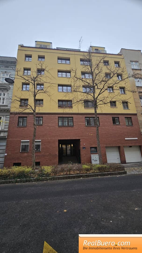 SERVITENVIERTEL: ZENTRAL BEGEHBARE 4 ZIMMERWOHNUNG IN DER SCHUBERTGASSE