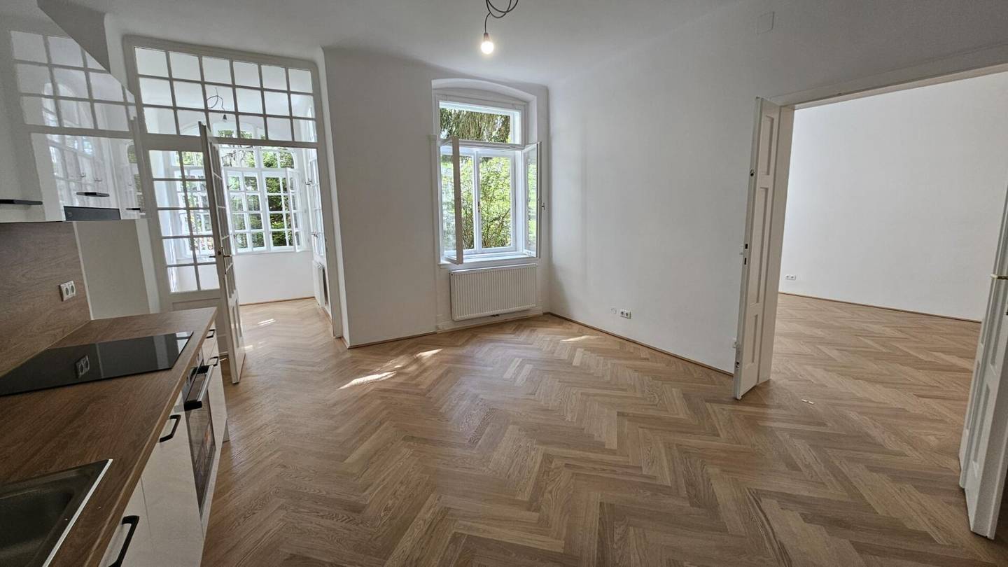 Wohnen im Grünen – großzügige 94 m² Altbauwohnung mit 4 Zimmern &amp; Allgemeingarten in Gersthof.