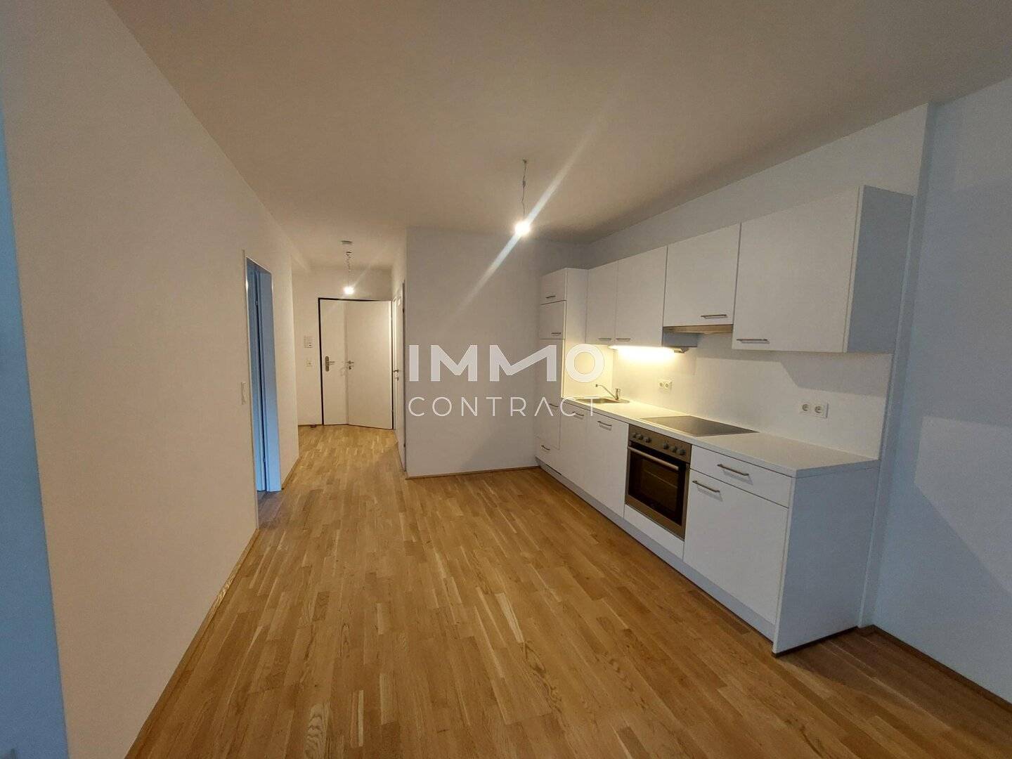 Unbefristet. Moderne, attraktive Wohnung mit großer Loggia  in der Laxenburgerstraße
