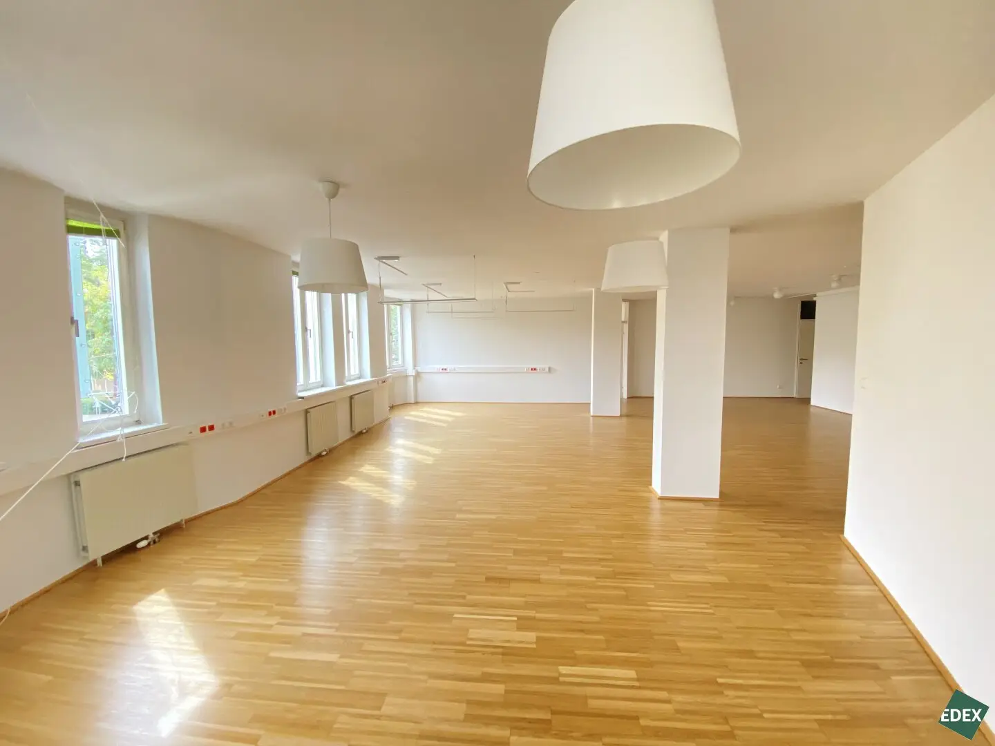 High-quality office or medical practice space in excellent location near Aumannplatz