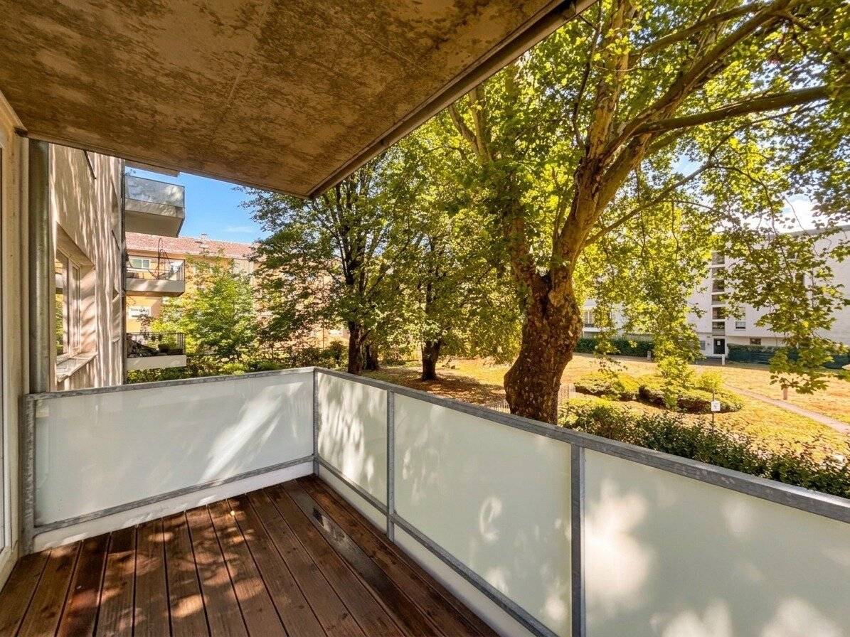 Helle Wohnung in toller Linzer Lage mit Balkon &amp; Tiefgaragenplatz