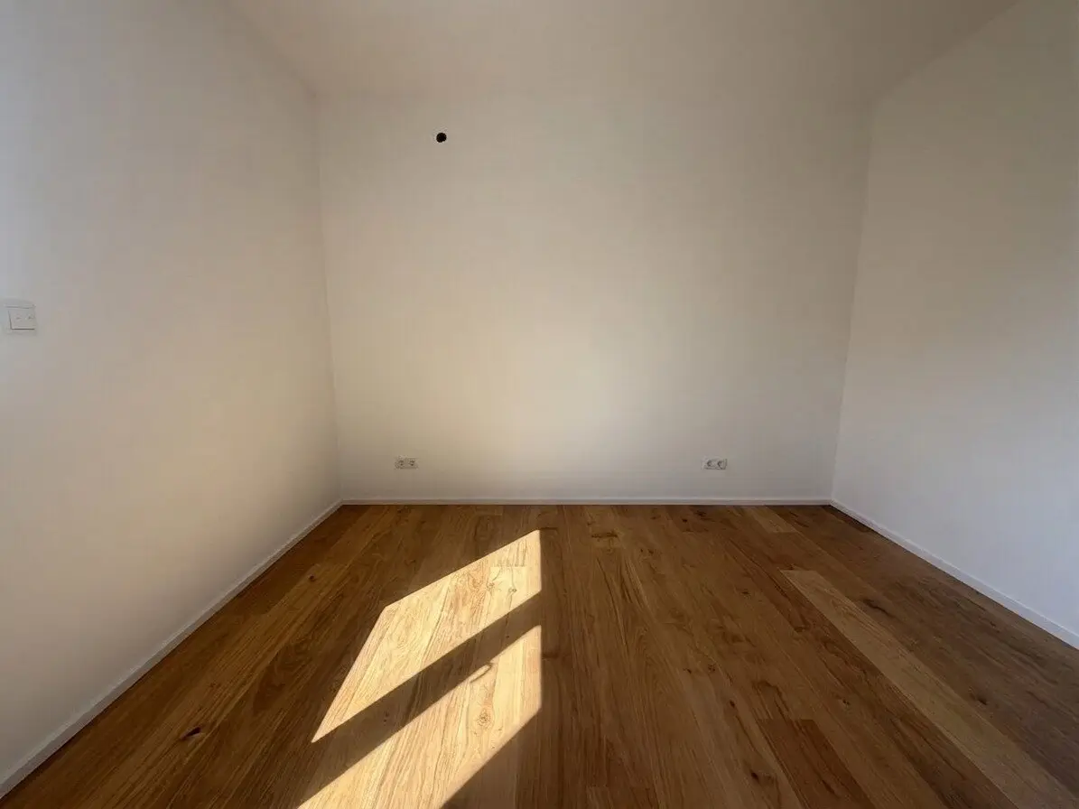 Erstbezug nach Generalsanierung – moderne 2-Zimmer-Wohnung mit Loggia in Andritz!
