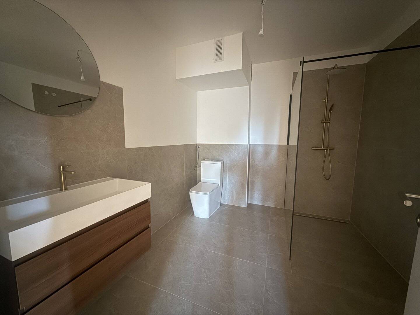 Erstbezug nach Generalsanierung – moderne 2-Zimmer-Wohnung mit Loggia in Andritz!