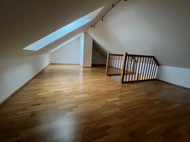 Dachgeschosswohnung in 8020 Graz zu mieten – Ihr neues Zuhause!