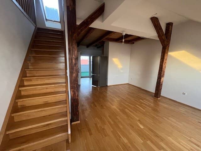 Dachgeschosswohnung in 8020 Graz zu mieten – Ihr neues Zuhause!