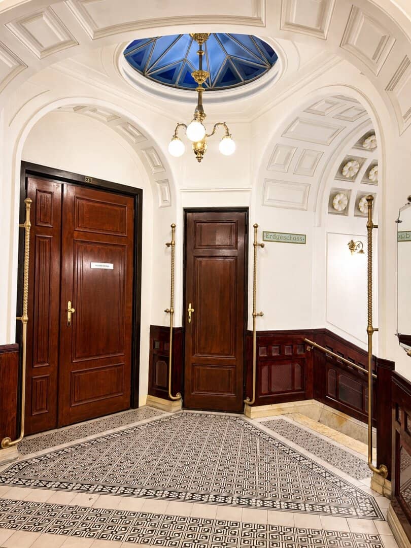 Representative old building office space | Maderstraße 1, 1040 Vienna