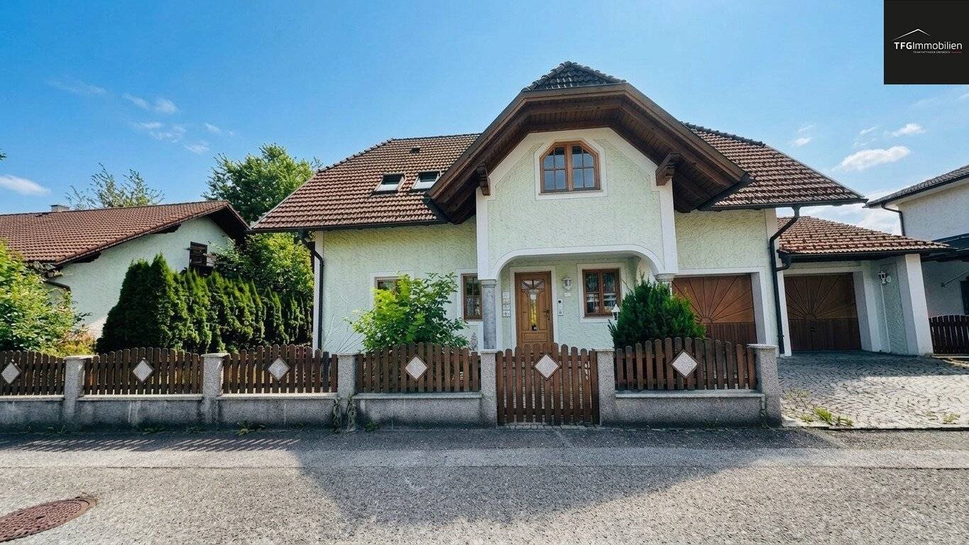 Attractive single-family house on the edge of Enzenkirchen