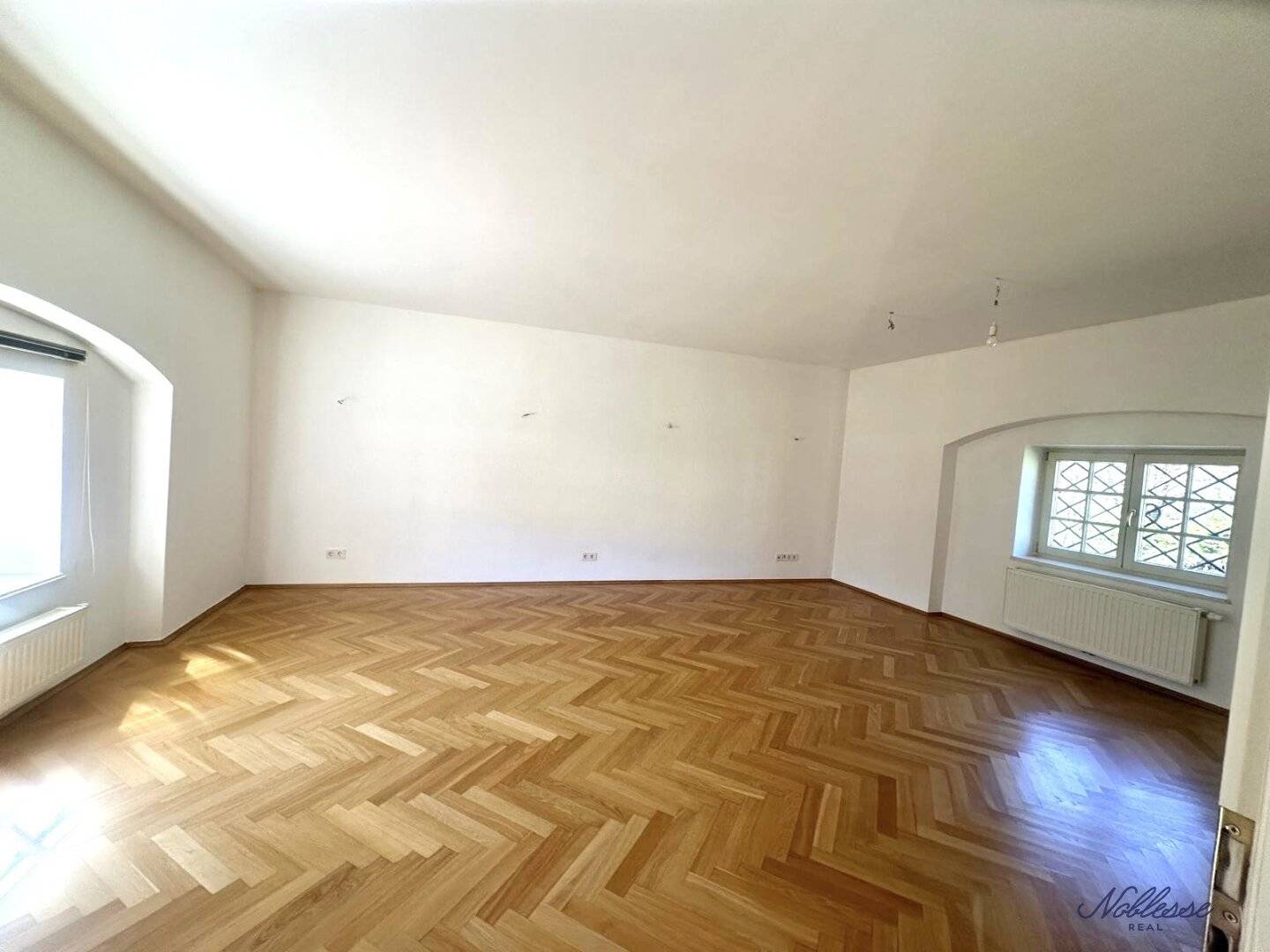 Herrliche Wohnung mit Hauscharakter - Willkommen im Falknerhof des Schloss Bockfließ