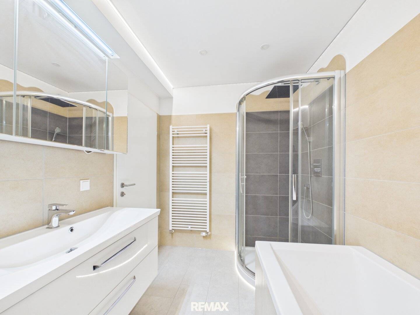 Stilvolle 2-Zimmer-Neubauwohnung in klassischem Wiener Altbau nahe Bahnhof Penzing