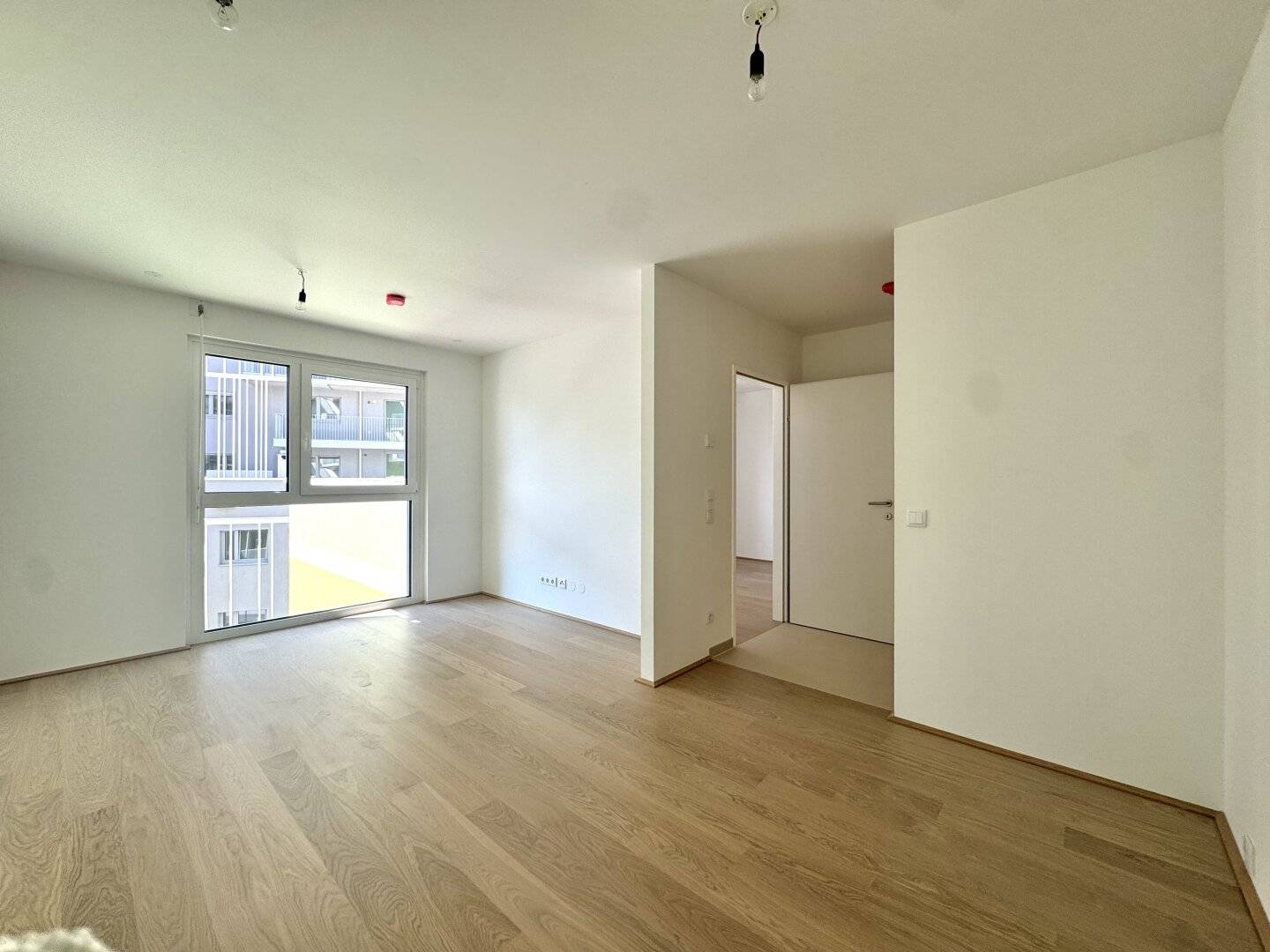 Erstbezug mit traumhafter Terrasse - zu Fuß zur Alten Donau und dem Donauzentrum