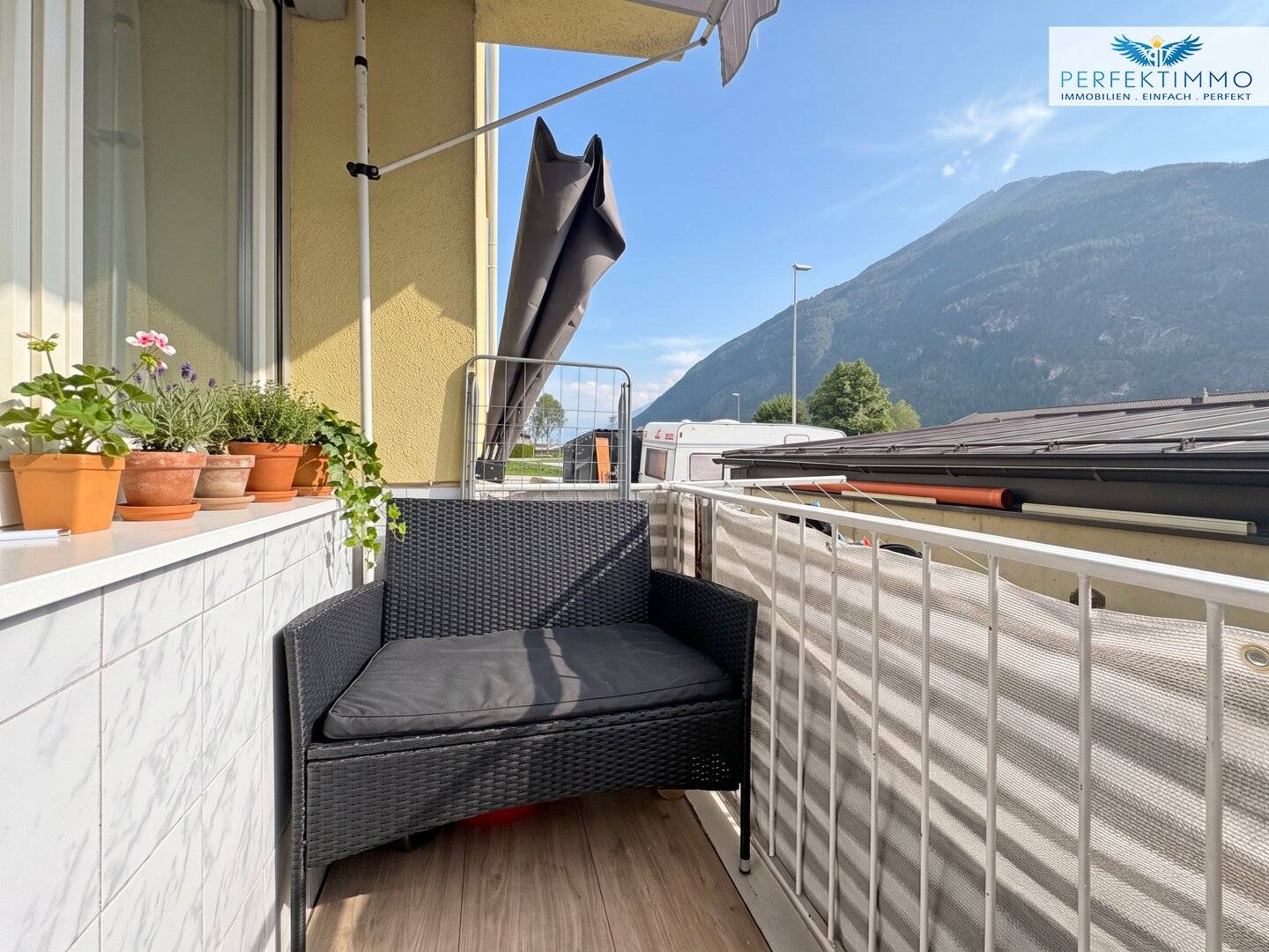 Teilmöblierte 4-Zimmer-Wohnung mit Autoabstellplatz