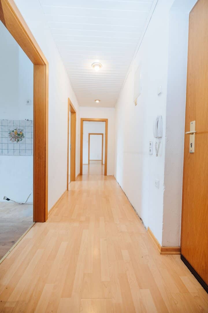 PREIS/LEISTUNG (!!) I SCHLOSSBERGBLICK I 3. OG MIT LIFT I PARKPLATZ I SEHR HELL I MODERNES BADEZIMMER I PARKETT I DUSCHE I SEHR RUHIG I PROJEKT WOHNEN I