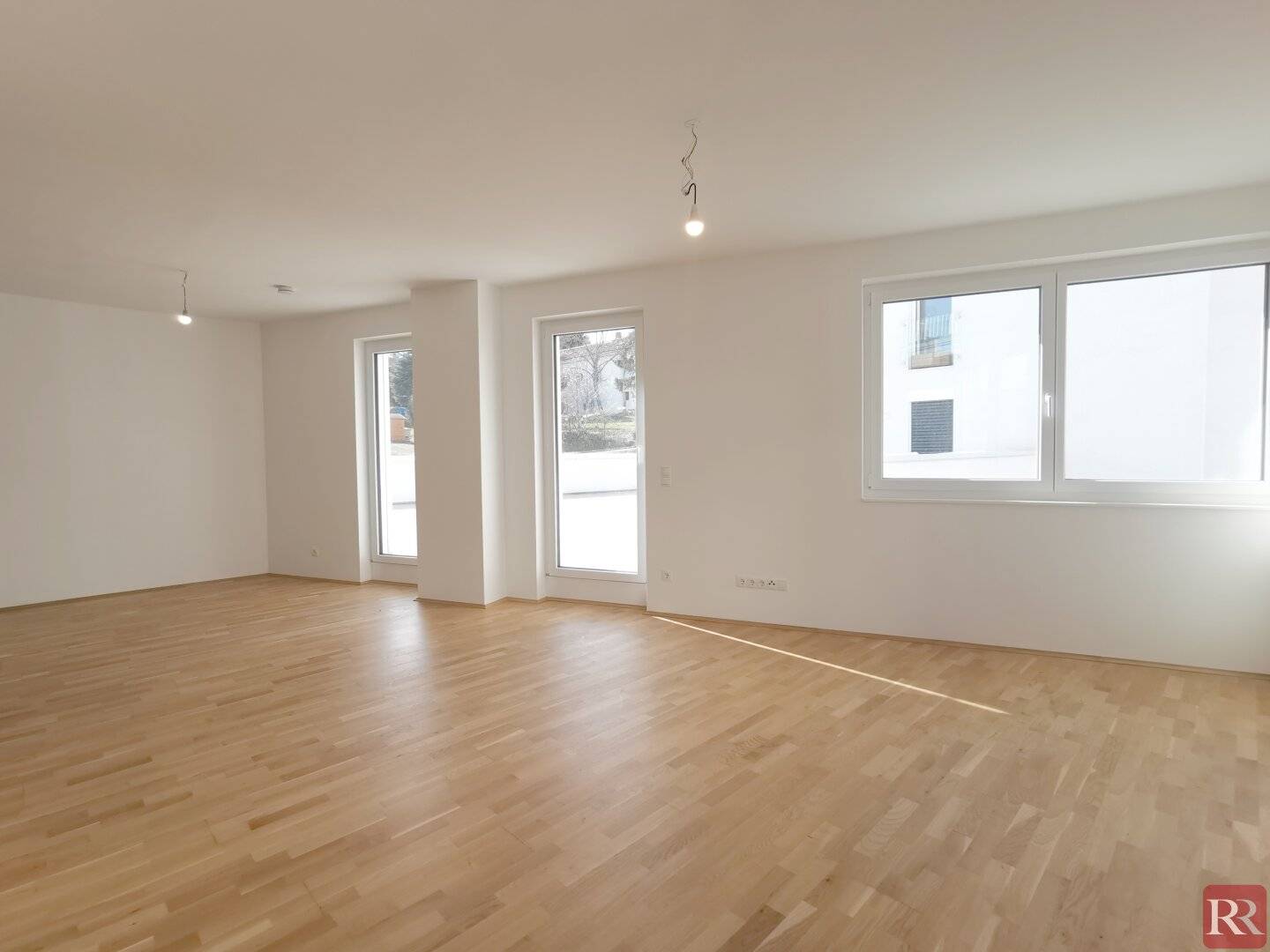 Moderne 4-Zimmer-Wohnung mit 2 Terrassen