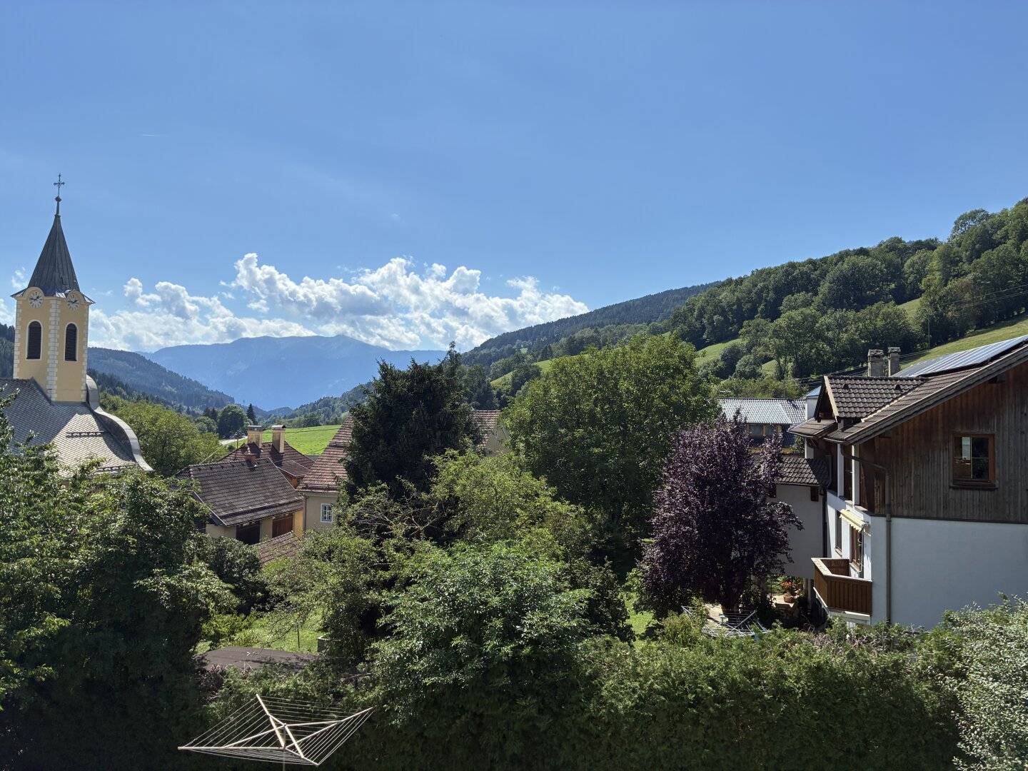 Das ist der Ausblick vom Balkon + zusätzliche Aktion!