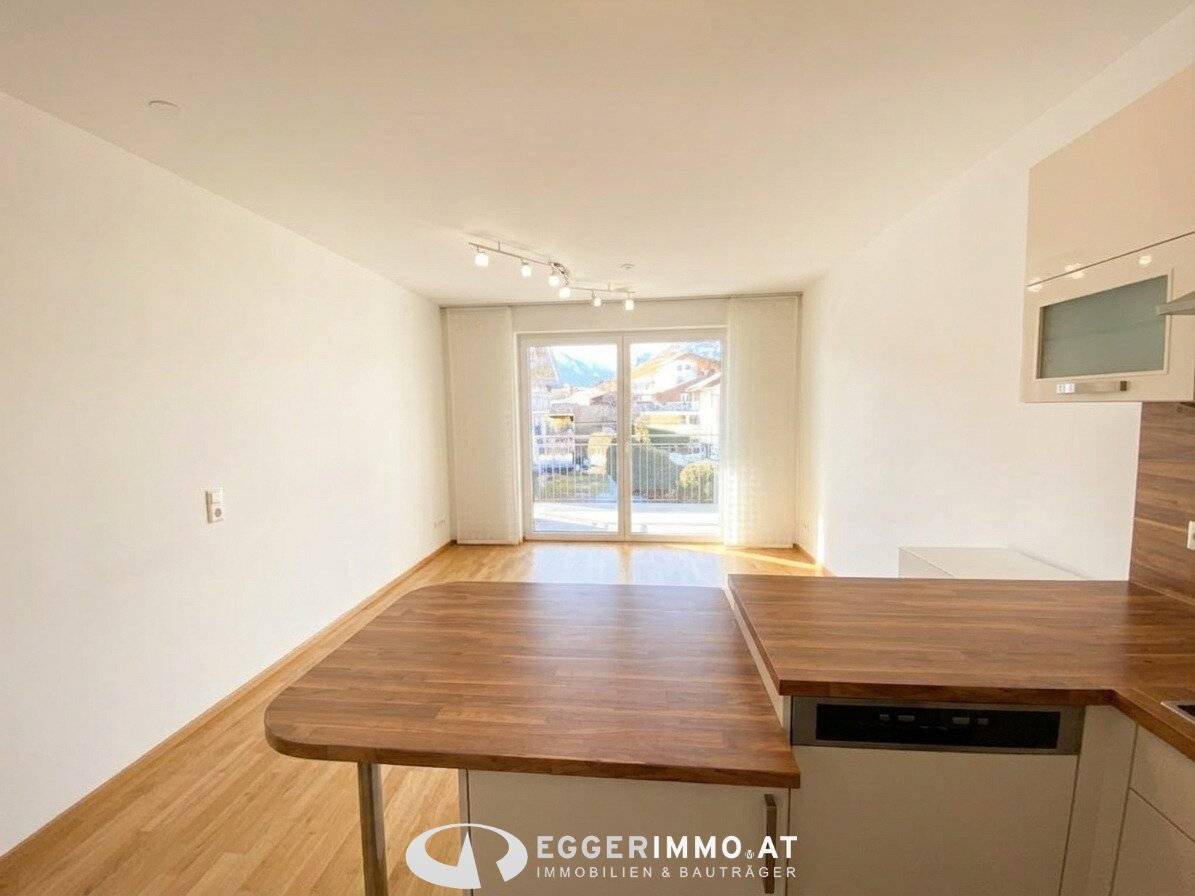 5671 Bruck: Mietwohnung: Ab OKTOBER 2026 , gepflegte 2 Zimmerwohnung 54m² in Bruck, teilmöbliert, Tiefgarage, Lift im Haus